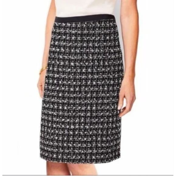 Talbots Womens Back Slit Zip Tweed Midi Pencil Skirt Black White Size 2P Career - Picture 1 of 9